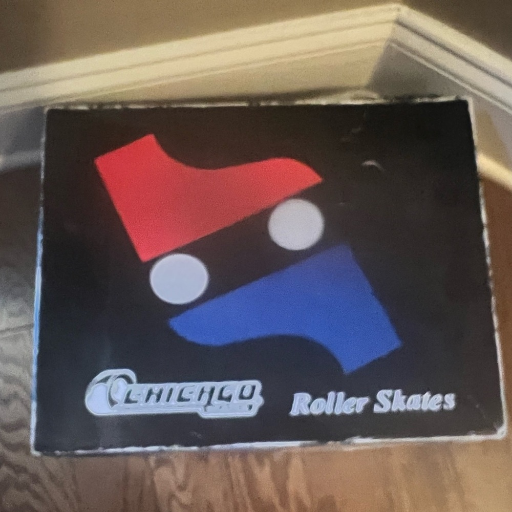 Skates